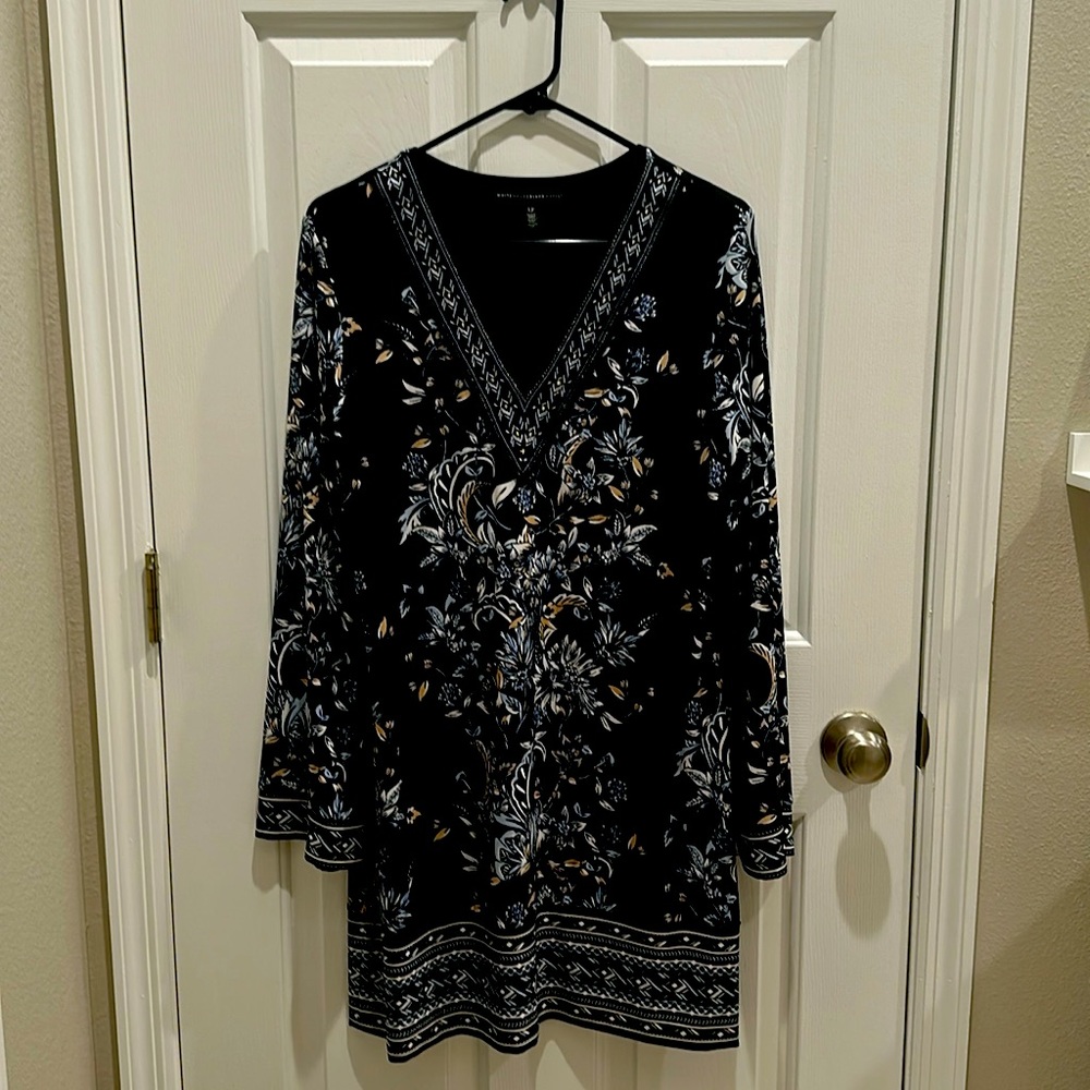 Petite large dress from White House Black Market. Great cocktail or event dress.